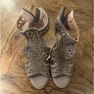 Report Chunky Heels.  Size 7.5.  Neutral, taupe colored.